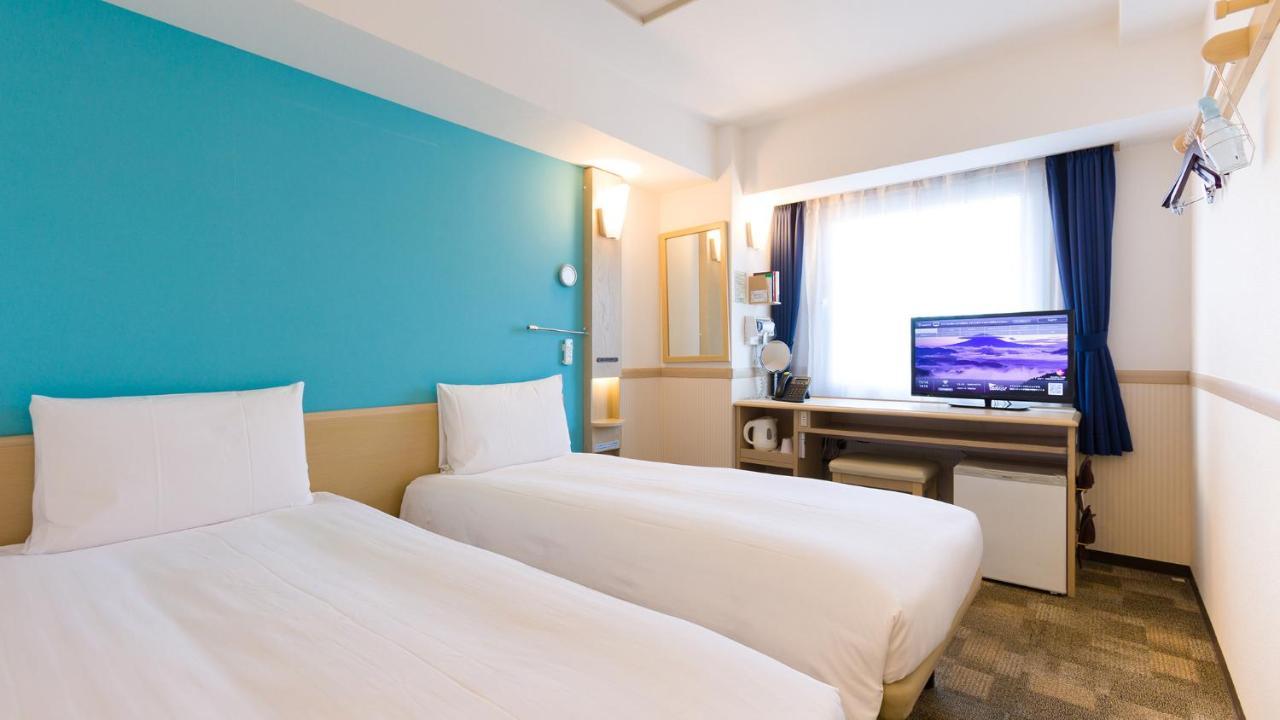Toyoko Inn Shin-Aomori-eki Higashi-guchi Exterior foto